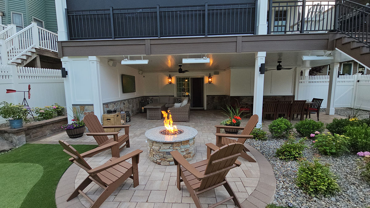 Fire Pits | Custom Decks & Outdoor Living Experts