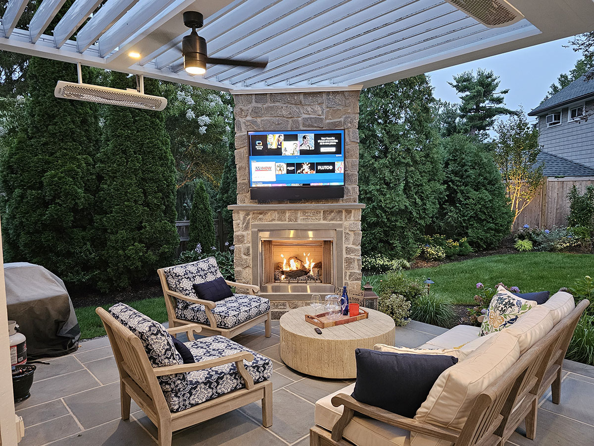 Fireplaces | Custom Decks & Outdoor Living Experts